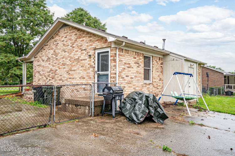 Listing Image 29