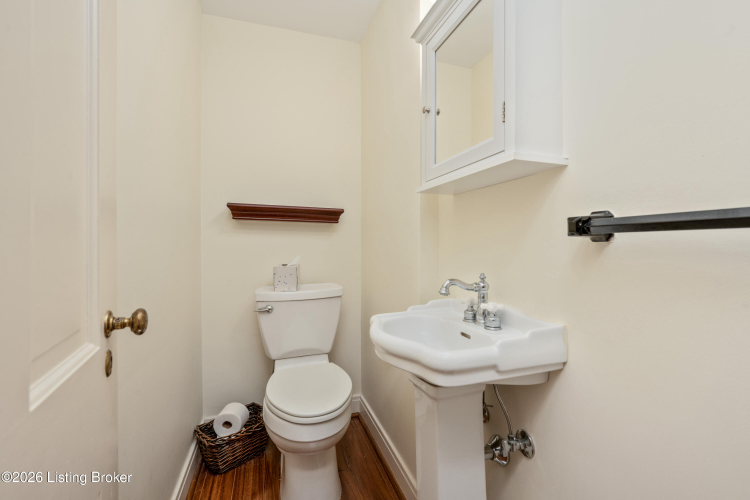 Listing Image 15