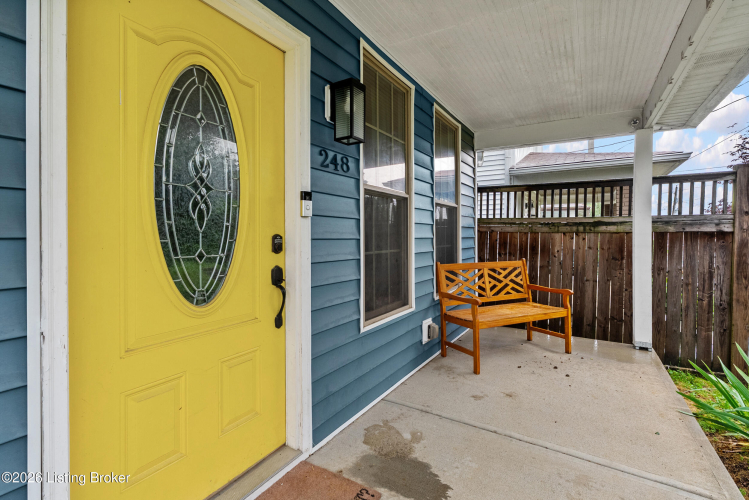 Listing Image 3