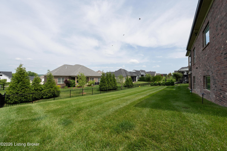 Listing Image 68