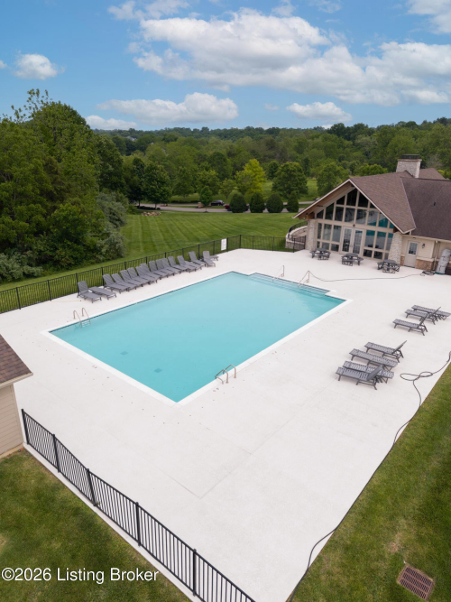 Listing Image 82