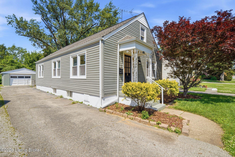 Listing Image 5