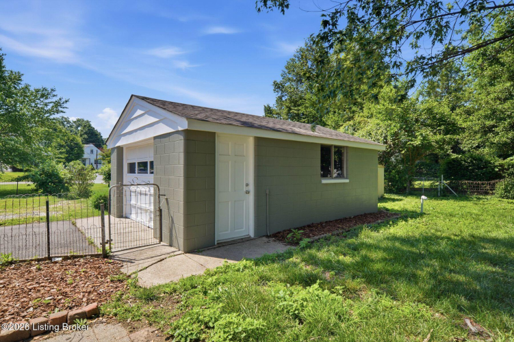 Listing Image 63
