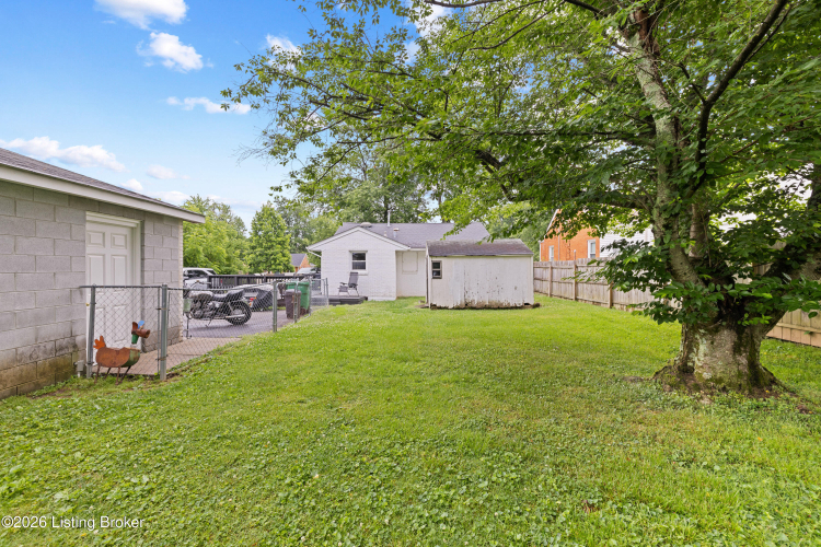 Listing Image 24
