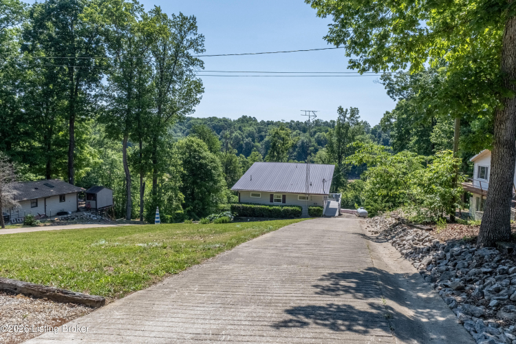 Listing Image 40