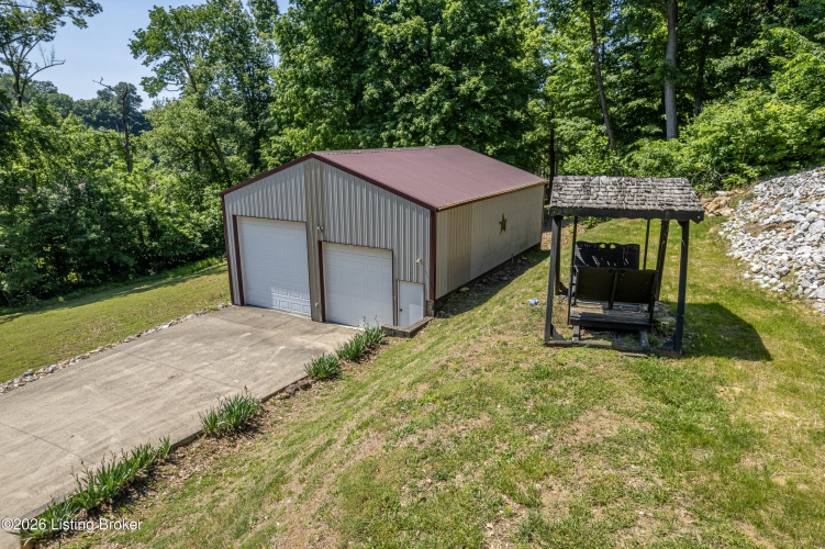 Listing Image 43