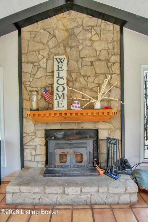 Listing Image 20