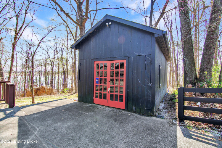 Listing Image 41