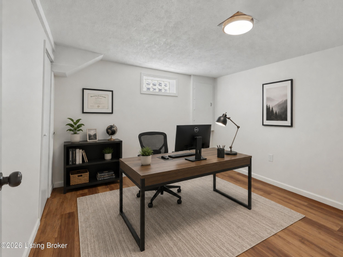 Listing Image 11