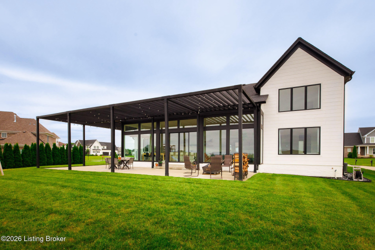 Listing Image 113