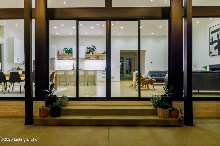 Listing Image 124