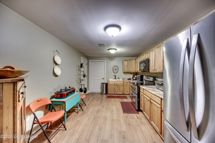 Listing Image 69