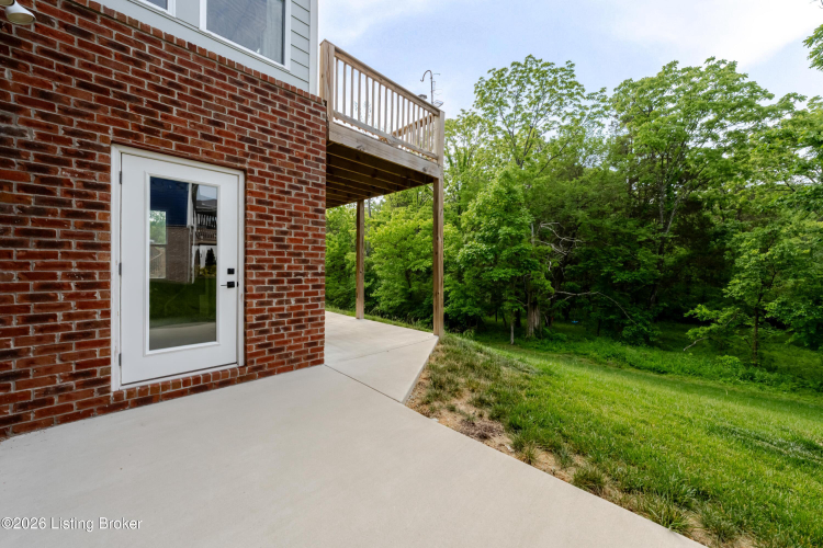Listing Image 79