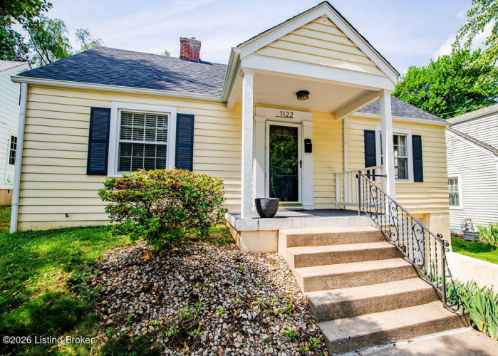 Listing Image 3