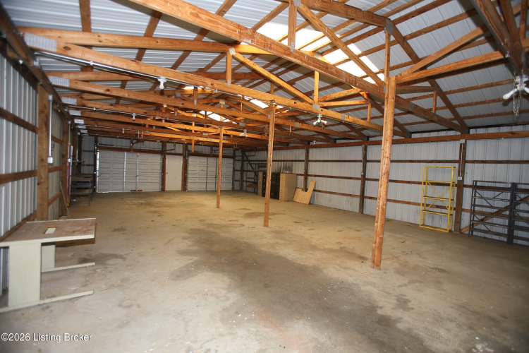 Listing Image 44