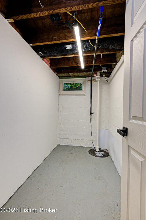 Listing Image 29