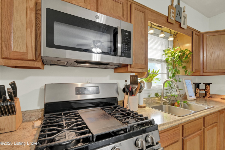 Listing Image 13