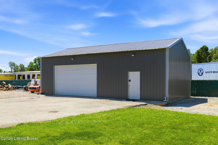 Listing Image 14