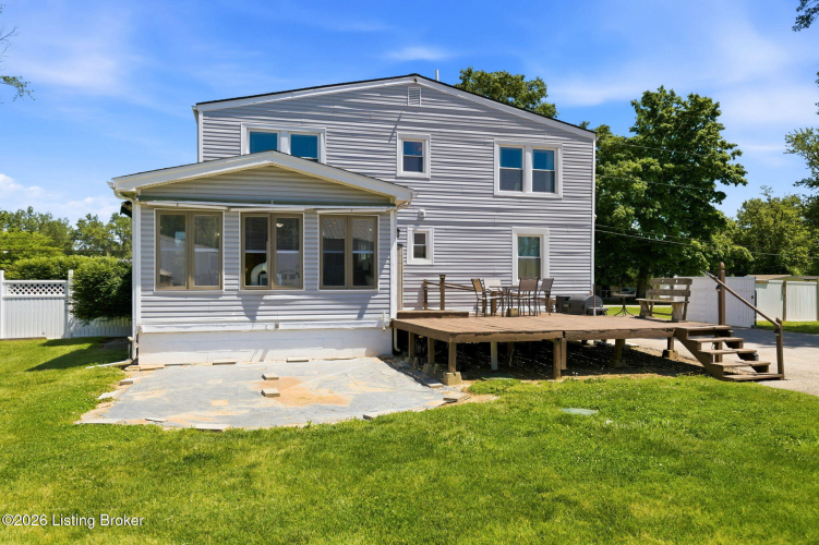 Listing Image 7