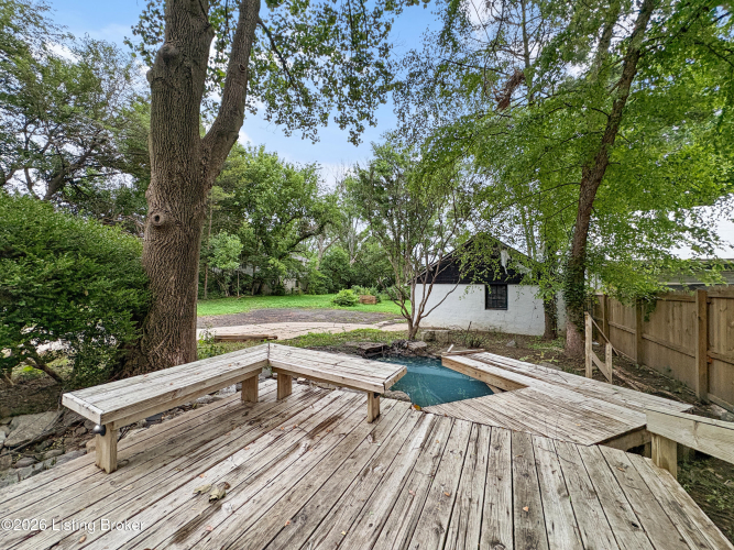 Listing Image 76