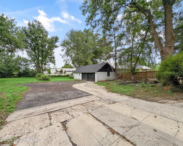 Listing Image 84