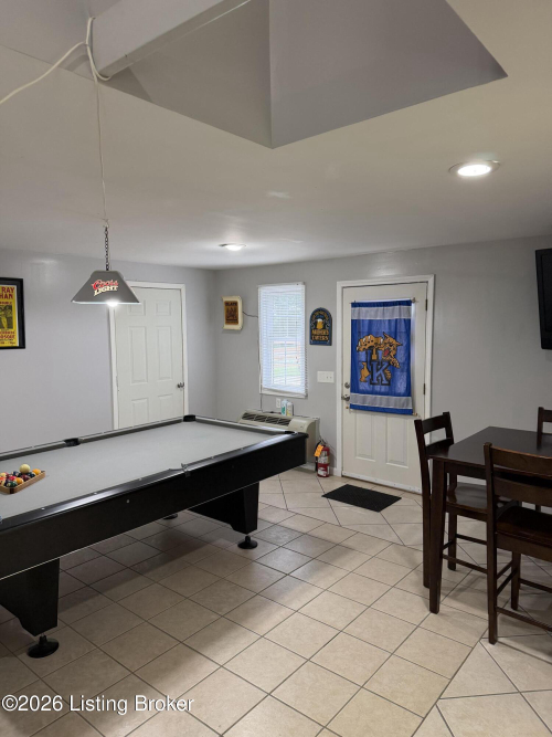 Listing Image 32