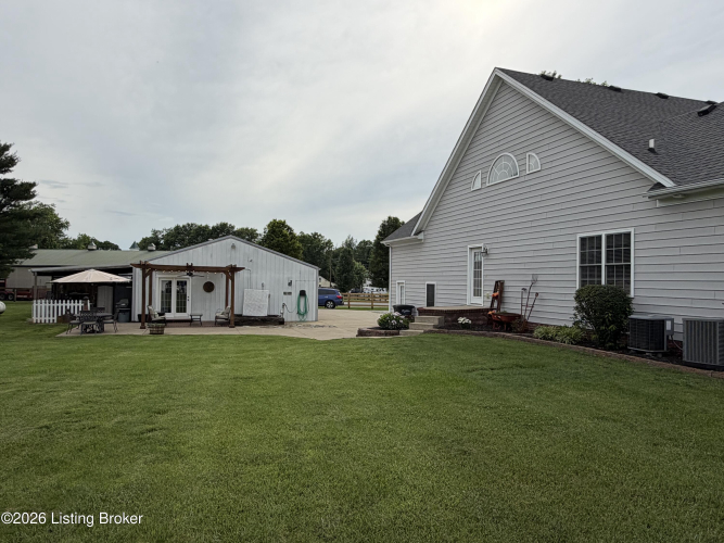 Listing Image 46