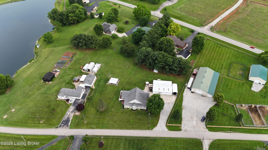 Listing Image 52