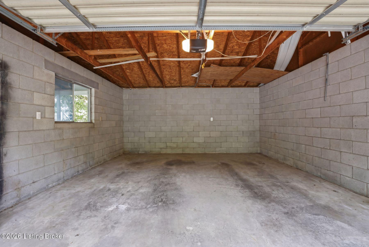 Listing Image 25