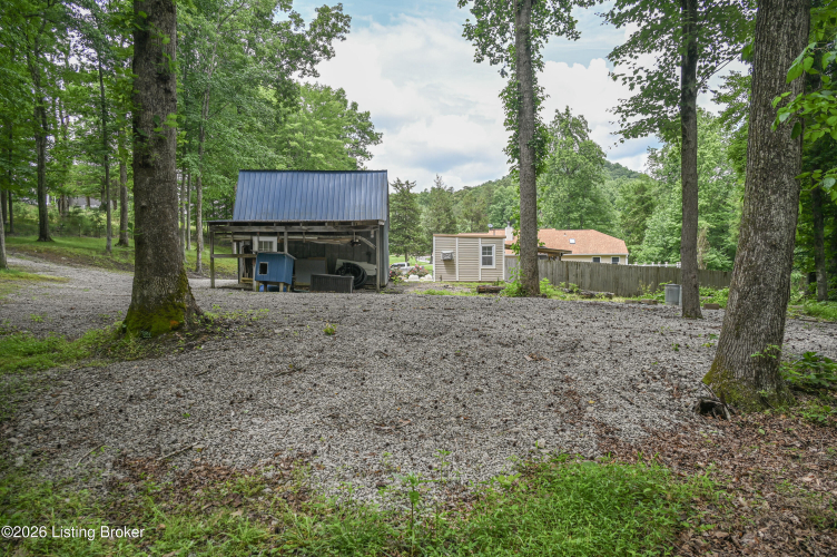 Listing Image 38