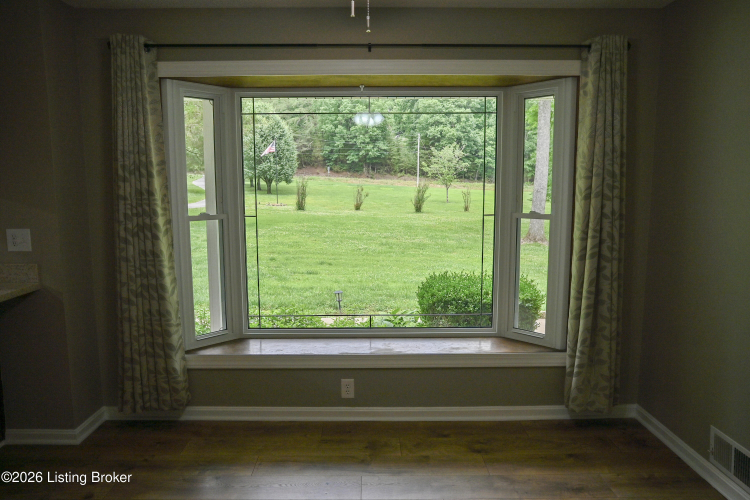 Listing Image 56