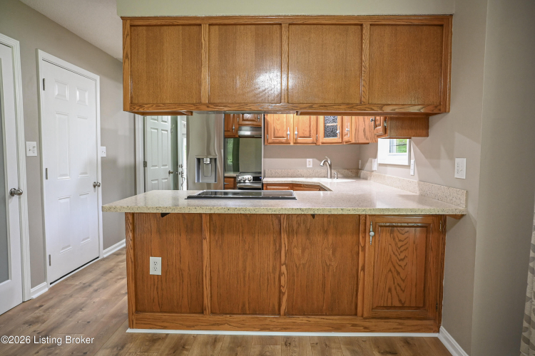 Listing Image 80