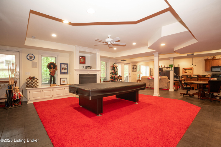 Listing Image 50