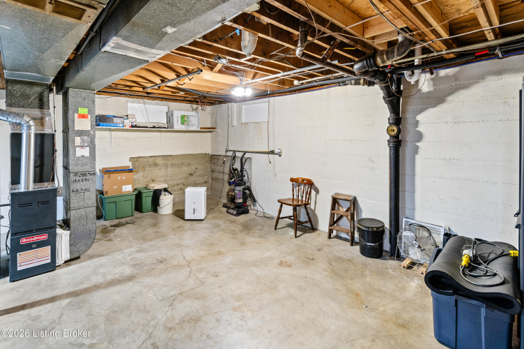 Listing Image 34