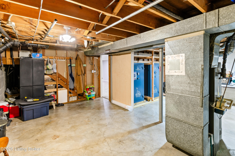Listing Image 38
