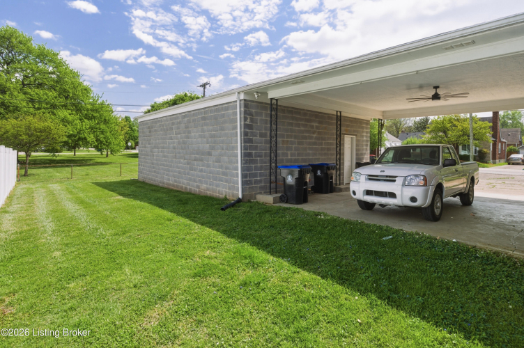 Listing Image 47