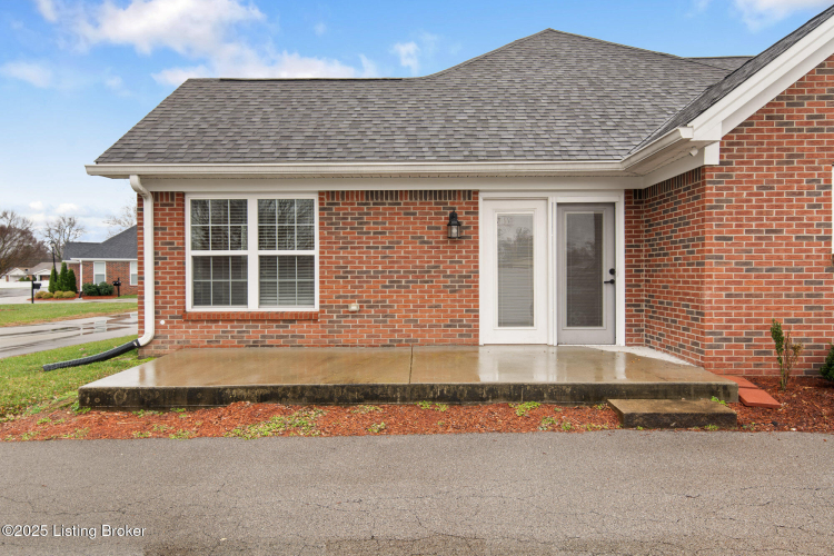 Listing Image 28