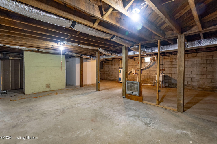 Listing Image 28