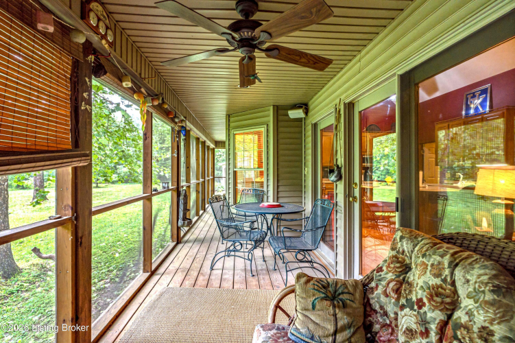 Listing Image 23
