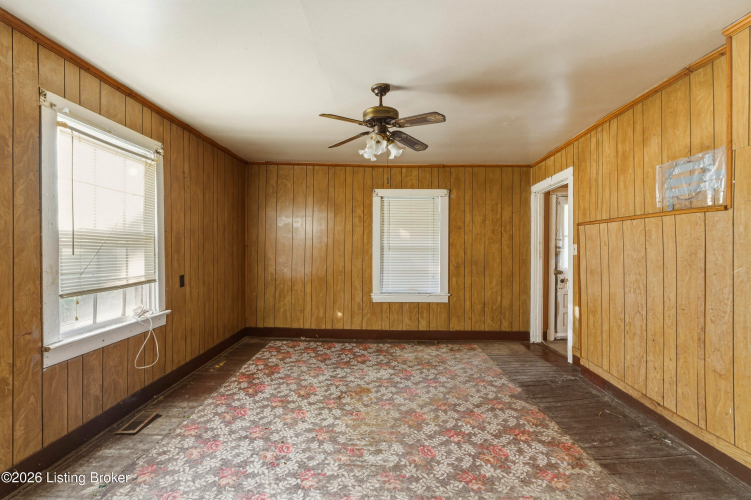 Listing Image 33