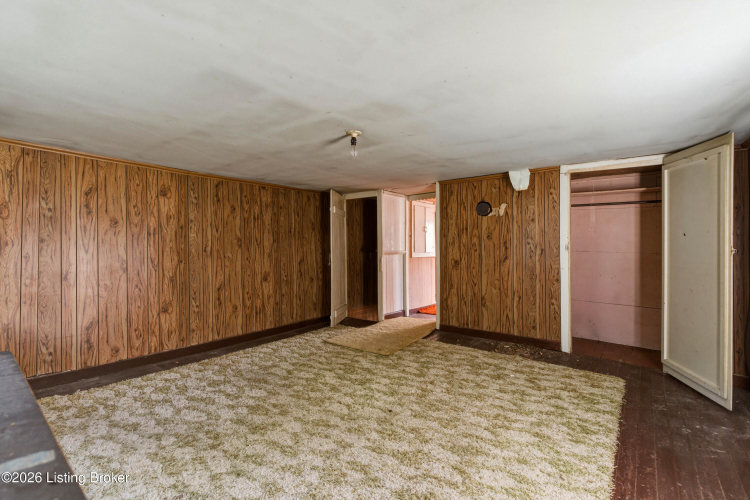Listing Image 47