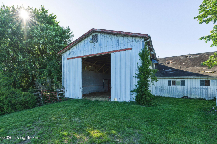 Listing Image 54
