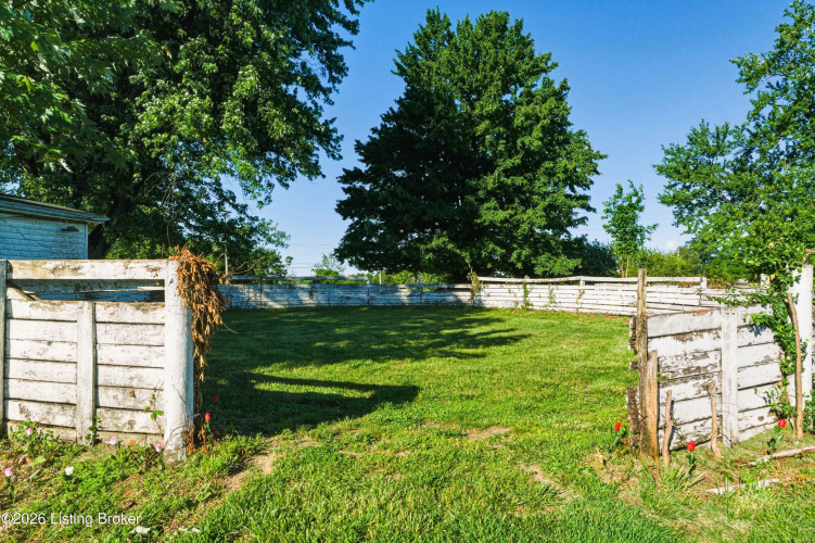 Listing Image 76
