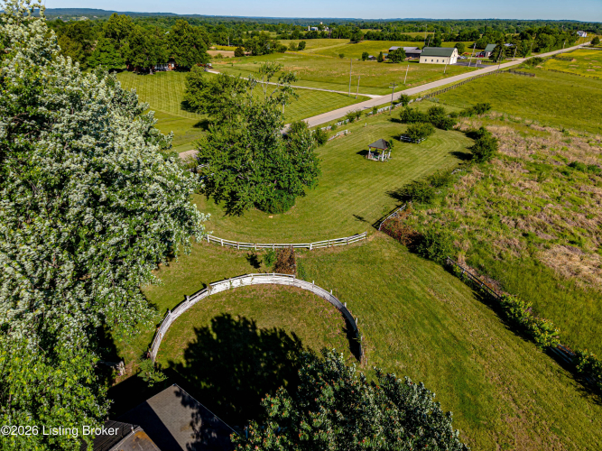 Listing Image 93
