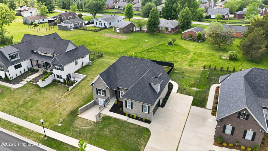Listing Image 58