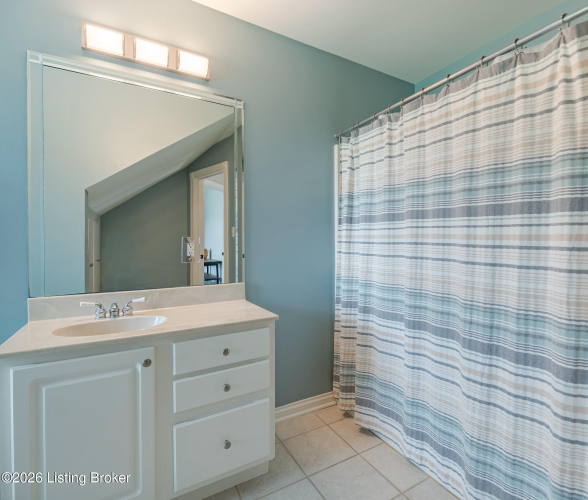 Listing Image 52