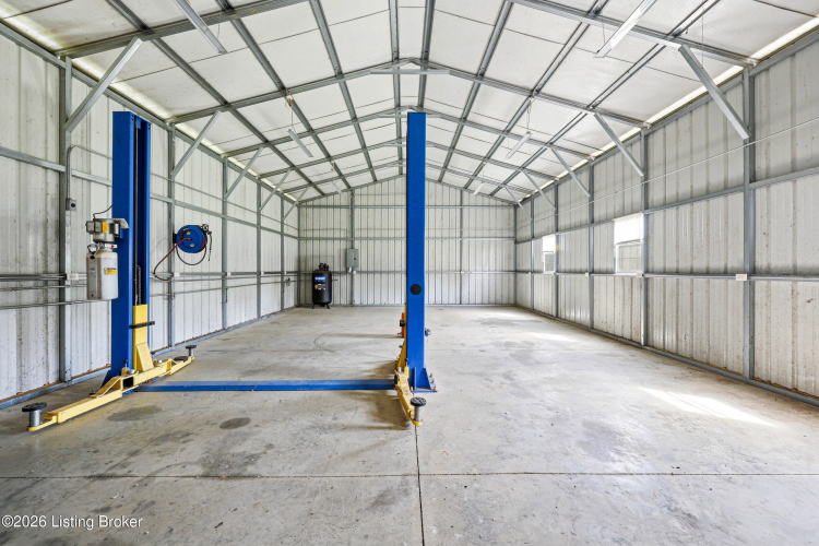 Listing Image 21