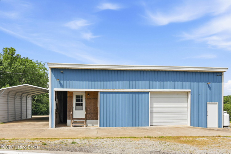 Listing Image 24