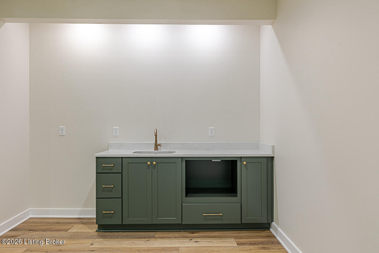 Listing Image 55