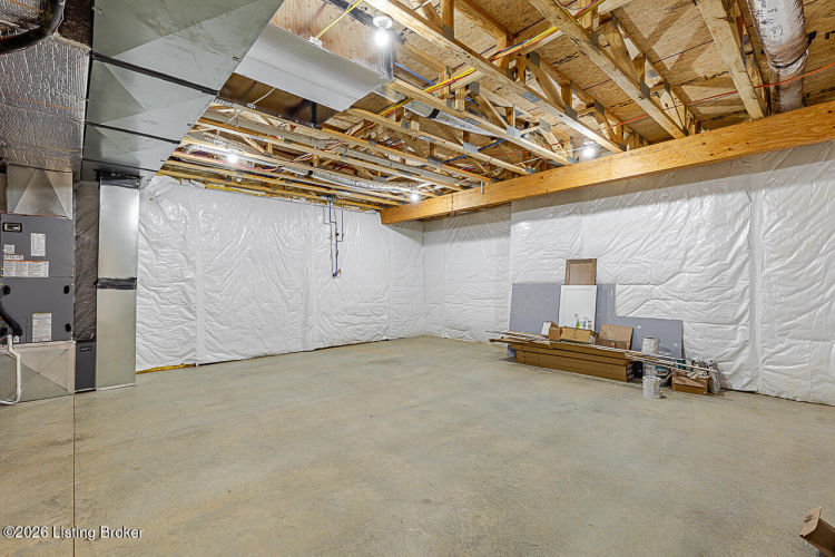 Listing Image 64